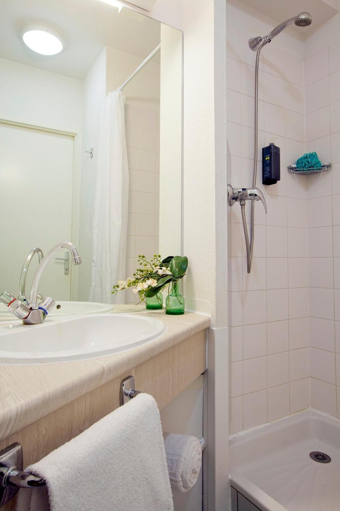Sejours & Affaires Poitiers Lamartine Exterior foto